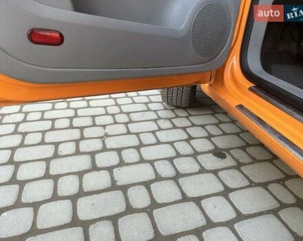 Оранжевый Фольксваген Кадди, объемом двигателя 1.9 л и пробегом 238 тыс. км за 5900 $, фото 20 на Automoto.ua