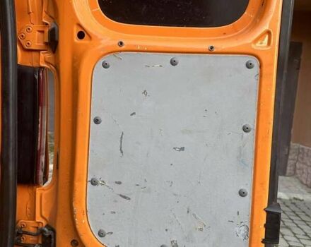 Оранжевый Фольксваген Кадди, объемом двигателя 1.9 л и пробегом 238 тыс. км за 5900 $, фото 12 на Automoto.ua