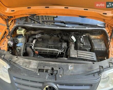 Оранжевый Фольксваген Кадди, объемом двигателя 1.9 л и пробегом 238 тыс. км за 5900 $, фото 22 на Automoto.ua