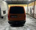 Помаранчевий Фольксваген Кадді, об'ємом двигуна 1.6 л та пробігом 292 тис. км за 9999 $, фото 4 на Automoto.ua
