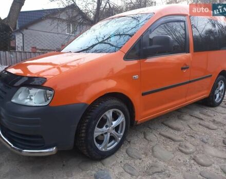 Оранжевый Фольксваген Кадди, объемом двигателя 2 л и пробегом 400 тыс. км за 6500 $, фото 10 на Automoto.ua