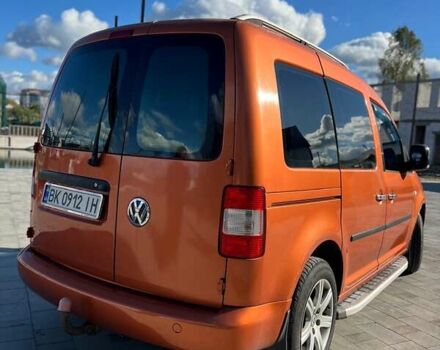 Оранжевый Фольксваген Кадди, объемом двигателя 1.9 л и пробегом 270 тыс. км за 6000 $, фото 2 на Automoto.ua