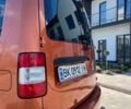 Оранжевый Фольксваген Кадди, объемом двигателя 1.9 л и пробегом 270 тыс. км за 6000 $, фото 5 на Automoto.ua