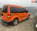 Оранжевый Фольксваген Кадди, объемом двигателя 1.6 л и пробегом 280 тыс. км за 10600 $, фото 3 на Automoto.ua