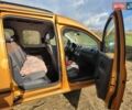 Оранжевый Фольксваген Кадди, объемом двигателя 2 л и пробегом 120 тыс. км за 15500 $, фото 4 на Automoto.ua
