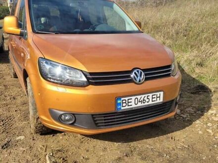 Оранжевый Фольксваген Кадди, объемом двигателя 2 л и пробегом 120 тыс. км за 15500 $, фото 1 на Automoto.ua