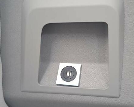 Серый Фольксваген Калифорния, объемом двигателя 2 л и пробегом 17 тыс. км за 79900 $, фото 71 на Automoto.ua