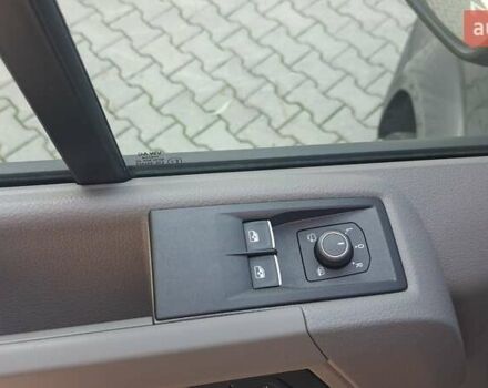 Серый Фольксваген Калифорния, объемом двигателя 2 л и пробегом 17 тыс. км за 79900 $, фото 66 на Automoto.ua