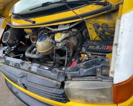 Желтый Фольксваген Кемпер, объемом двигателя 14.86 л и пробегом 400 тыс. км за 3500 $, фото 4 на Automoto.ua