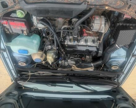 Синий Фольксваген Кемпер, объемом двигателя 1.8 л и пробегом 350 тыс. км за 1200 $, фото 6 на Automoto.ua