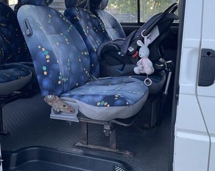 Білий Фольксваген Каравелла, об'ємом двигуна 1.9 л та пробігом 376 тис. км за 4950 $, фото 6 на Automoto.ua