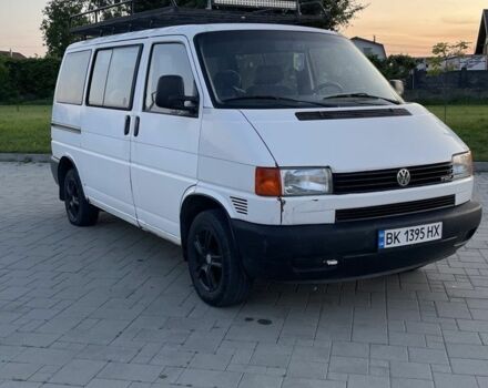 Белый Фольксваген Каравелла, объемом двигателя 1.9 л и пробегом 350 тыс. км за 5600 $, фото 1 на Automoto.ua