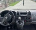 Белый Фольксваген Каравелла, объемом двигателя 1.9 л и пробегом 300 тыс. км за 3826 $, фото 1 на Automoto.ua