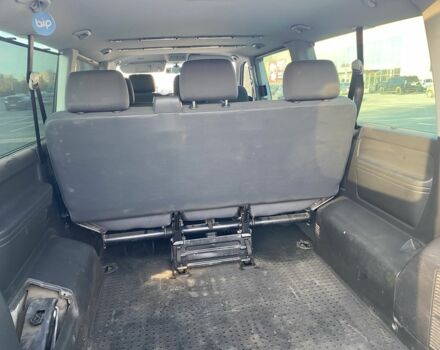 Белый Фольксваген Каравелла, объемом двигателя 0 л и пробегом 350 тыс. км за 17000 $, фото 4 на Automoto.ua