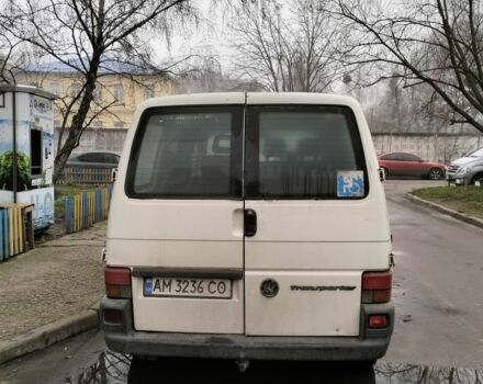 Белый Фольксваген Каравелла, объемом двигателя 1.9 л и пробегом 470 тыс. км за 2500 $, фото 2 на Automoto.ua