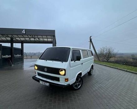 Белый Фольксваген Каравелла, объемом двигателя 1.6 л и пробегом 156 тыс. км за 1999 $, фото 1 на Automoto.ua