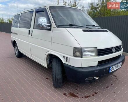 Белый Фольксваген Каравелла, объемом двигателя 2.5 л и пробегом 532 тыс. км за 6500 $, фото 2 на Automoto.ua