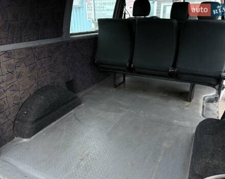 Белый Фольксваген Каравелла, объемом двигателя 2.5 л и пробегом 408 тыс. км за 7300 $, фото 8 на Automoto.ua