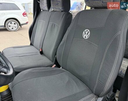 Белый Фольксваген Каравелла, объемом двигателя 2.5 л и пробегом 408 тыс. км за 7300 $, фото 7 на Automoto.ua