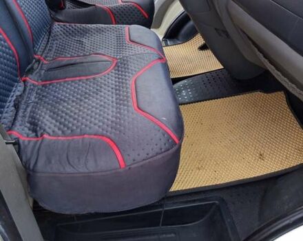 Белый Фольксваген Каравелла, объемом двигателя 2.5 л и пробегом 280 тыс. км за 7800 $, фото 6 на Automoto.ua