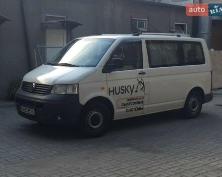 Белый Фольксваген Каравелла, объемом двигателя 0 л и пробегом 350 тыс. км за 8400 $, фото 1 на Automoto.ua