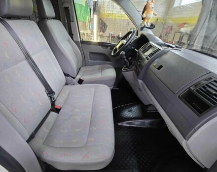Фольксваген Каравелла 2006 в Кривом Роге на Automoto.ua Белый Фольксваген Каравелла, объемом двигателя 1.9 л и пробегом 235 тыс. км за 7800 $, фото 8 на Automoto.ua
