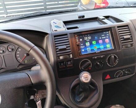 Фольксваген Каравелла 2006 в Кривом Роге на Automoto.ua Белый Фольксваген Каравелла, объемом двигателя 1.9 л и пробегом 235 тыс. км за 7800 $, фото 3 на Automoto.ua