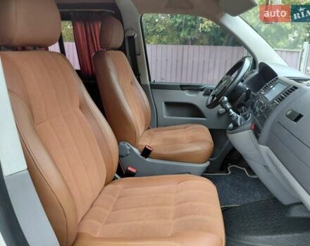 Фольксваген Каравелла 2007 в Жмеренке на Automoto.ua Белый Фольксваген Каравелла, объемом двигателя 1.9 л и пробегом 345 тыс. км за 8650 $, фото 32 на Automoto.ua