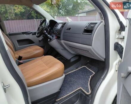 Фольксваген Каравелла 2007 в Жмеренке на Automoto.ua Белый Фольксваген Каравелла, объемом двигателя 1.9 л и пробегом 345 тыс. км за 8650 $, фото 31 на Automoto.ua