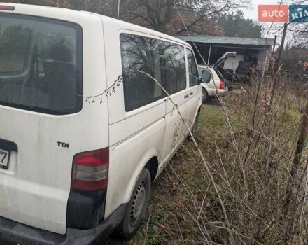 Белый Фольксваген Каравелла, объемом двигателя 2.5 л и пробегом 370 тыс. км за 6000 $, фото 6 на Automoto.ua