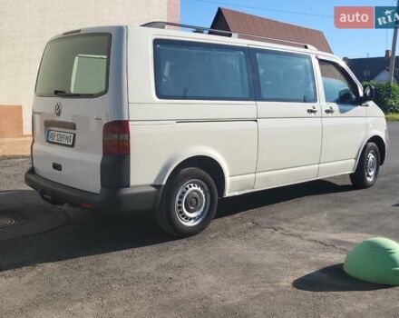 Белый Фольксваген Каравелла, объемом двигателя 2.46 л и пробегом 252 тыс. км за 9999 $, фото 7 на Automoto.ua