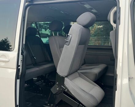 Білий Фольксваген Каравелла, об'ємом двигуна 2 л та пробігом 208 тис. км за 8200 $, фото 7 на Automoto.ua