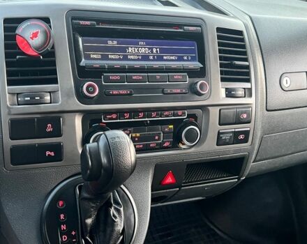 Білий Фольксваген Каравелла, об'ємом двигуна 2 л та пробігом 208 тис. км за 8200 $, фото 15 на Automoto.ua