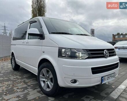Белый Фольксваген Каравелла, объемом двигателя 2 л и пробегом 283 тыс. км за 16900 $, фото 2 на Automoto.ua