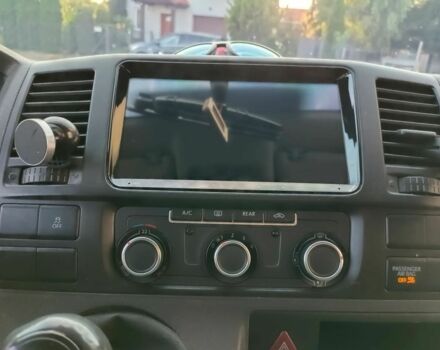 Белый Фольксваген Каравелла, объемом двигателя 2 л и пробегом 208 тыс. км за 8200 $, фото 17 на Automoto.ua