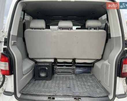 Белый Фольксваген Каравелла, объемом двигателя 2 л и пробегом 283 тыс. км за 16900 $, фото 15 на Automoto.ua