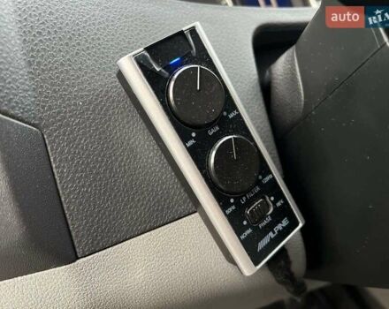 Белый Фольксваген Каравелла, объемом двигателя 2 л и пробегом 283 тыс. км за 16900 $, фото 31 на Automoto.ua