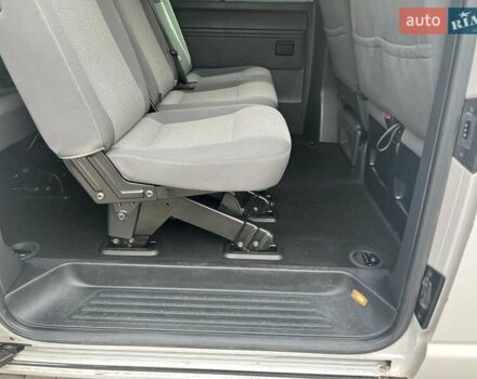 Фольксваген Каравелла 2014 в Харькове на Automoto.ua Белый Фольксваген Каравелла, объемом двигателя 2 л и пробегом 276 тыс. км за 16500 $, фото 9 на Automoto.ua