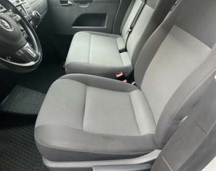 Фольксваген Каравелла 2014 в Харькове на Automoto.ua Белый Фольксваген Каравелла, объемом двигателя 2 л и пробегом 276 тыс. км за 16500 $, фото 6 на Automoto.ua