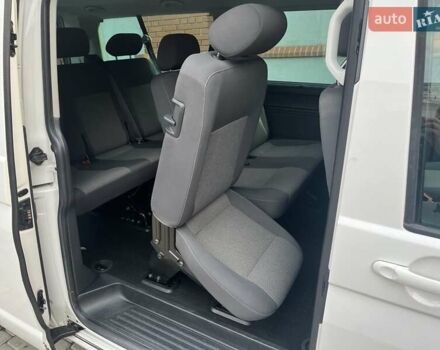 Фольксваген Каравелла 2014 в Харькове на Automoto.ua Белый Фольксваген Каравелла, объемом двигателя 2 л и пробегом 276 тыс. км за 16500 $, фото 7 на Automoto.ua