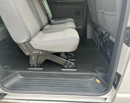 Фольксваген Каравелла 2014 в Харькове на Automoto.ua Белый Фольксваген Каравелла, объемом двигателя 2 л и пробегом 276 тыс. км за 16500 $, фото 10 на Automoto.ua