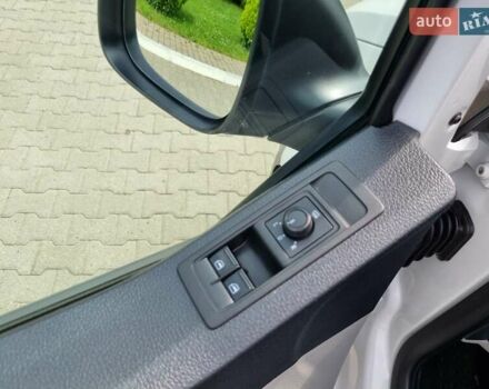 Белый Фольксваген Каравелла, объемом двигателя 1.97 л и пробегом 274 тыс. км за 25850 $, фото 25 на Automoto.ua