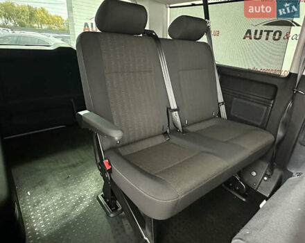 Білий Фольксваген Каравелла, об'ємом двигуна 2 л та пробігом 159 тис. км за 32950 $, фото 22 на Automoto.ua