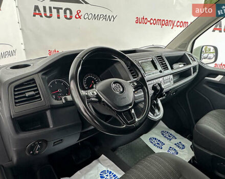 Білий Фольксваген Каравелла, об'ємом двигуна 2 л та пробігом 159 тис. км за 32950 $, фото 6 на Automoto.ua