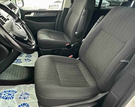 Белый Фольксваген Каравелла, объемом двигателя 2 л и пробегом 159 тыс. км за 32950 $, фото 6 на Automoto.ua