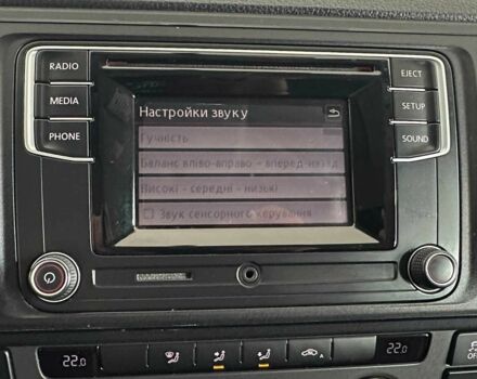 Белый Фольксваген Каравелла, объемом двигателя 2 л и пробегом 159 тыс. км за 32950 $, фото 13 на Automoto.ua