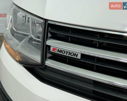 Білий Фольксваген Каравелла, об'ємом двигуна 2 л та пробігом 159 тис. км за 32950 $, фото 24 на Automoto.ua