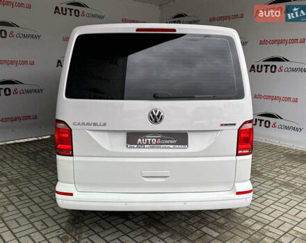 Білий Фольксваген Каравелла, об'ємом двигуна 2 л та пробігом 159 тис. км за 32950 $, фото 3 на Automoto.ua