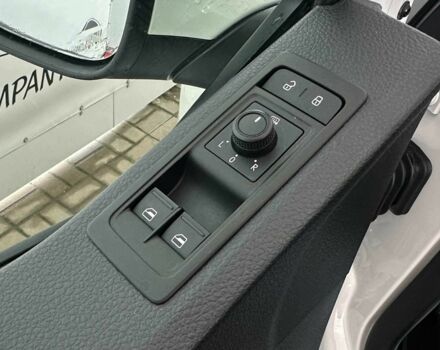 Белый Фольксваген Каравелла, объемом двигателя 2 л и пробегом 159 тыс. км за 32950 $, фото 10 на Automoto.ua