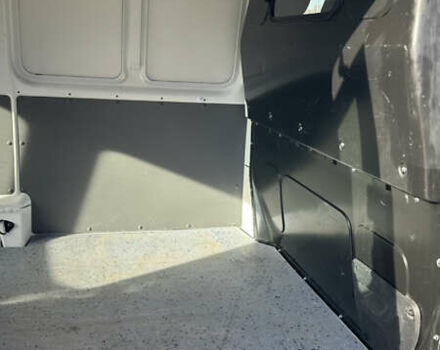 Белый Фольксваген Каравелла, объемом двигателя 1.97 л и пробегом 241 тыс. км за 23700 $, фото 12 на Automoto.ua